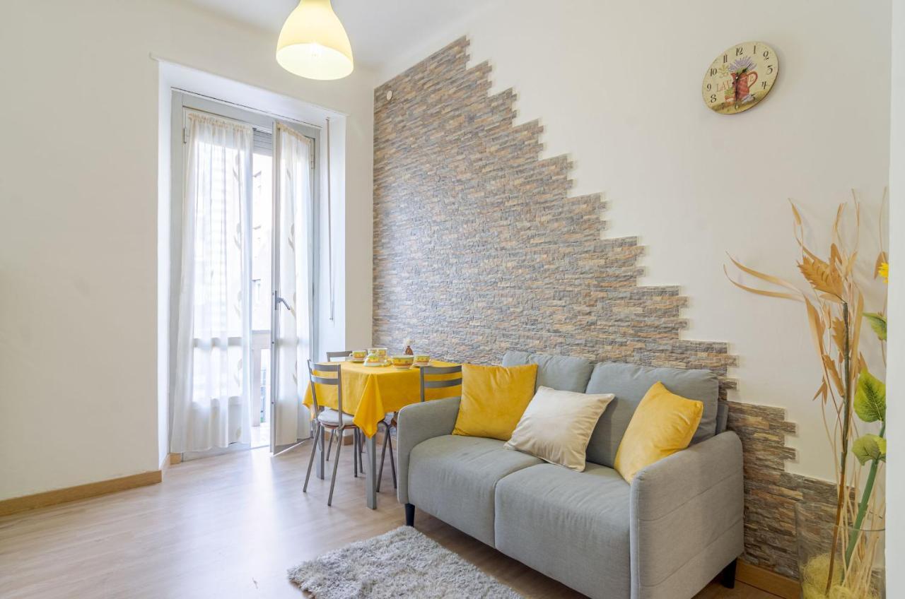 Cenisia District : Bright Sunflower Mini Flat Turin Exterior photo