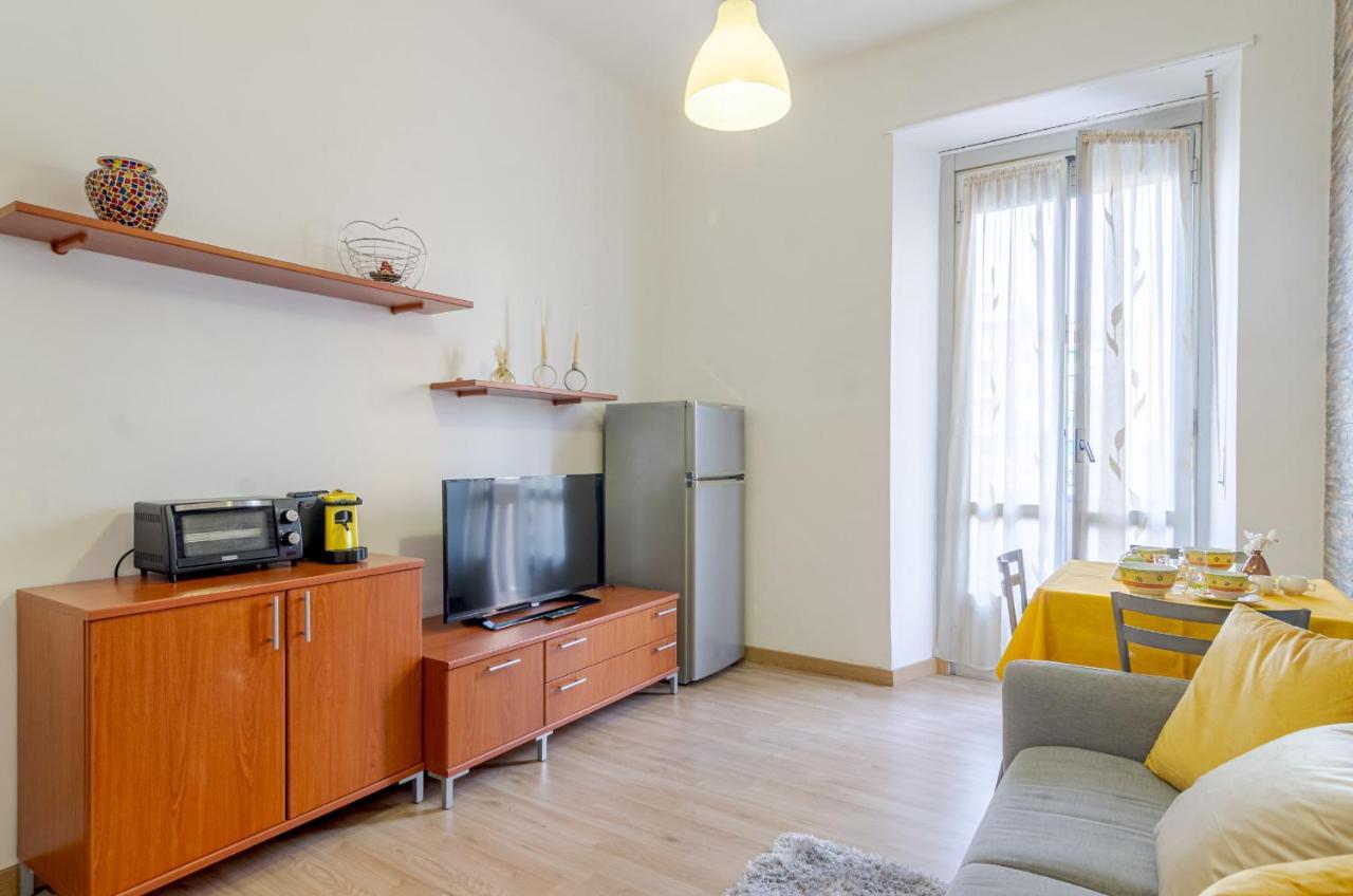 Cenisia District : Bright Sunflower Mini Flat Turin Exterior photo